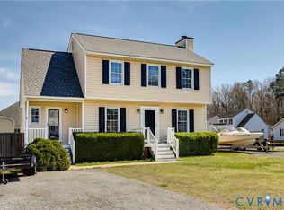 8325 Sherwood Forest Dr, North Chesterfield, VA 23237