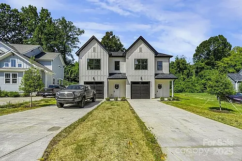 3127 Columbus Cir Photo 1
