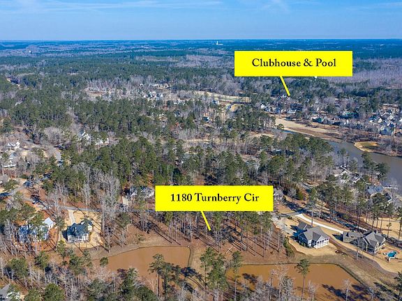 3rd image of 1180 Turnberry Cir