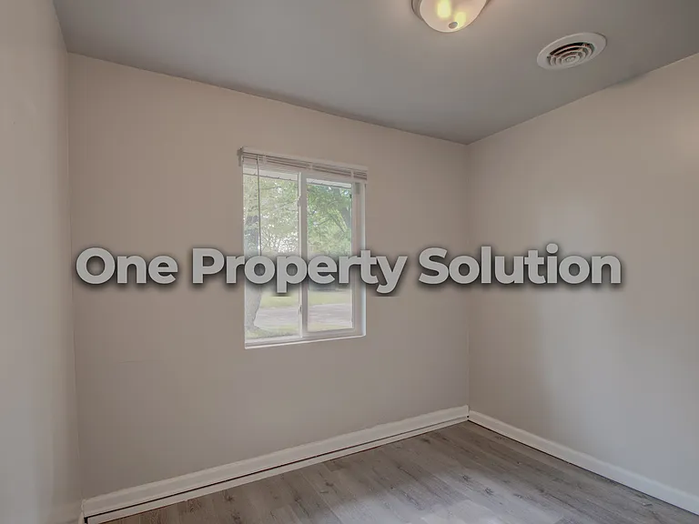 1151 Decatur St — Photo 9