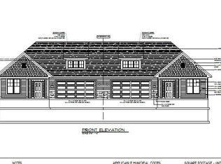 348 Greystone Cir #5, Plymouth, WI