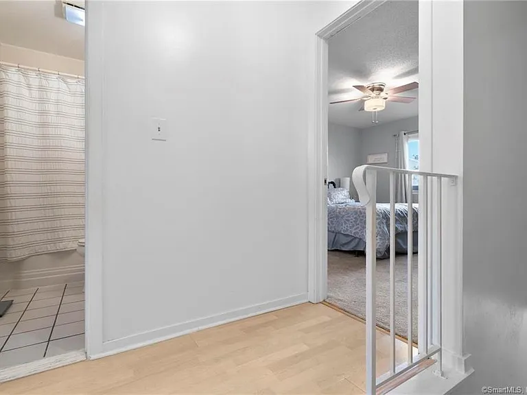 360 W Spring St #A7 — Photo 16