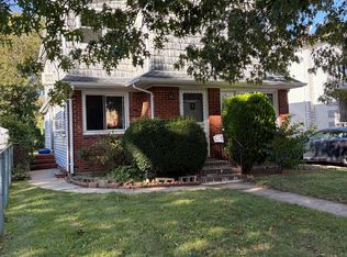 25125 Elkmont Ave, Bellerose, NY 11426