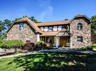 121 Caromar Dr, Mars, PA 16046