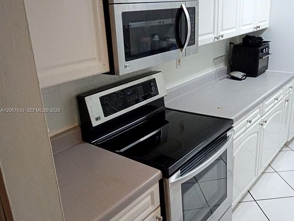 3rd image of 2700 Riverside Dr APT 108B