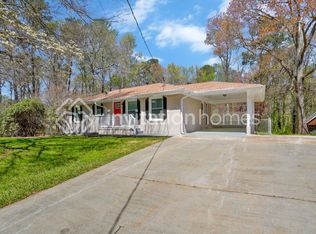 6661 Starling Dr SW, Mableton, GA 30126