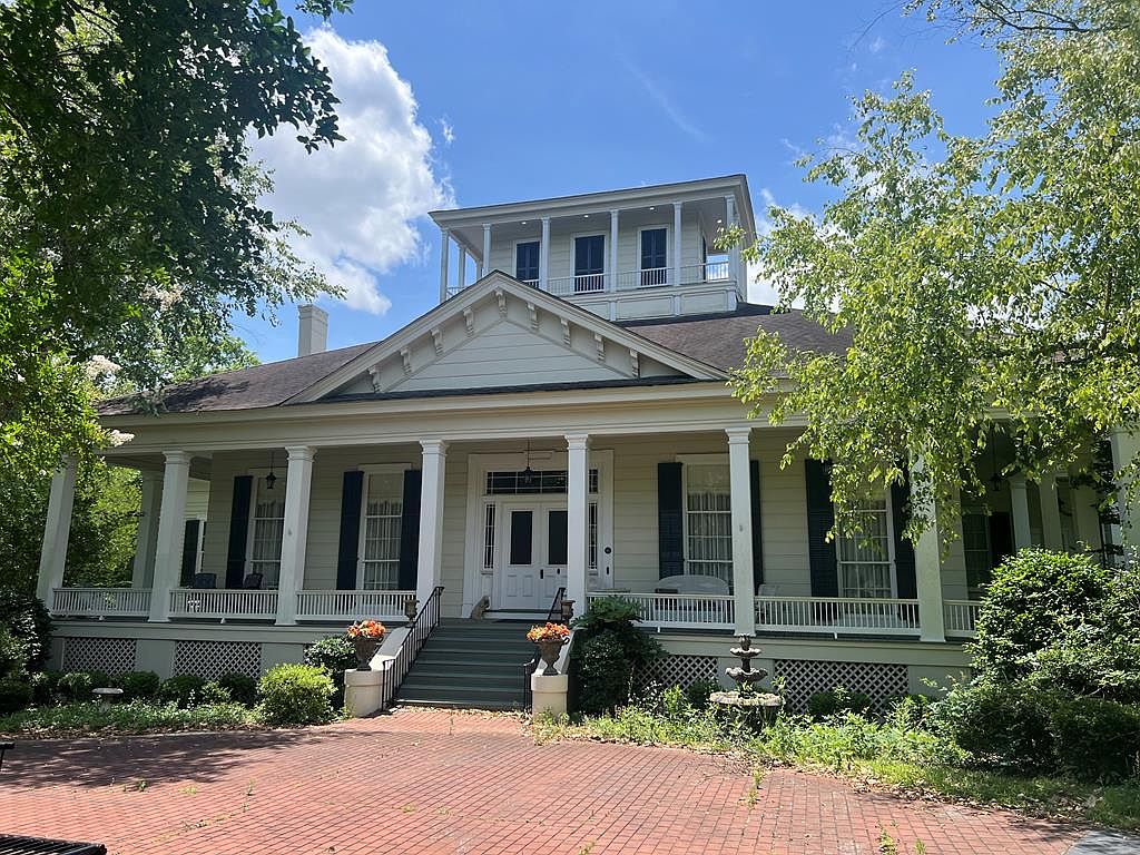 823 W Barbour St, Eufaula, AL 36027 MLS 197685 Zillow