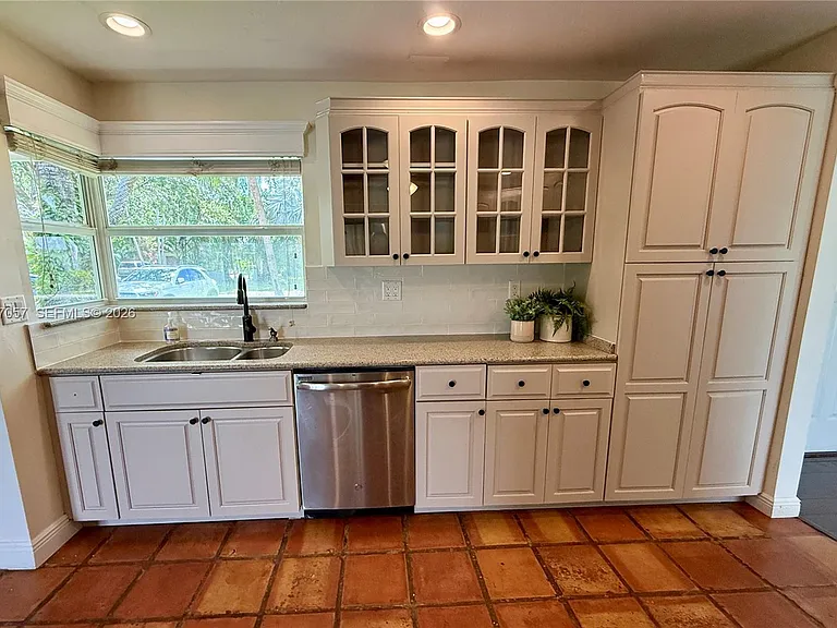 12620 SW 114th Ave — Photo 5