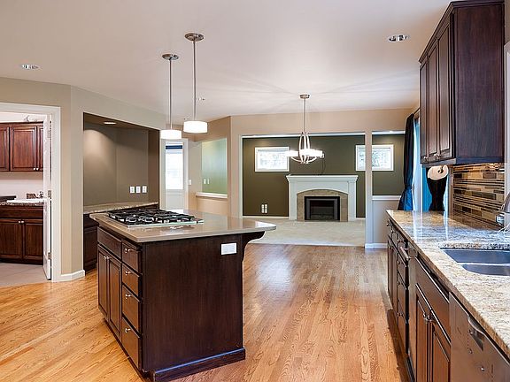 3rd image of 5860 NW Lac Leman Dr