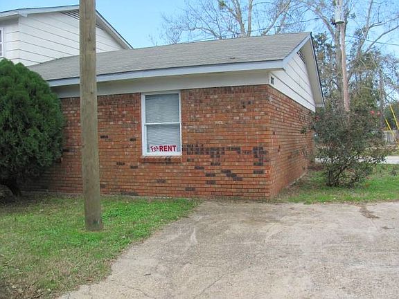 2nd image of 807 Hardy Ave APT 1