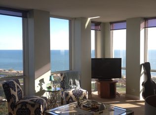 1660 N La Salle St #212, Chicago, IL 60614