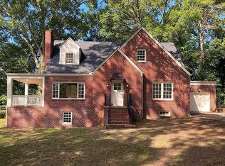 938 Hardwick Cir, Dalton, GA 30720