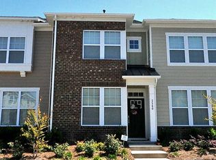 2560 Tranquil Oak Pl, Charlotte, NC 28206