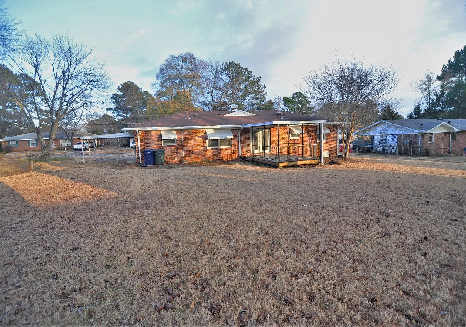 Retlaw 1111 — Photo 4