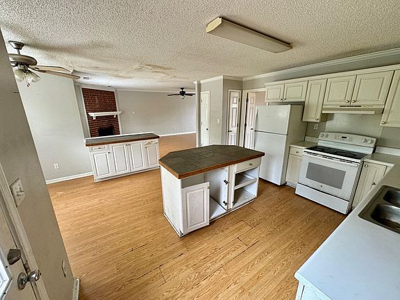5th image of 7684 Mineral Crest Cir N