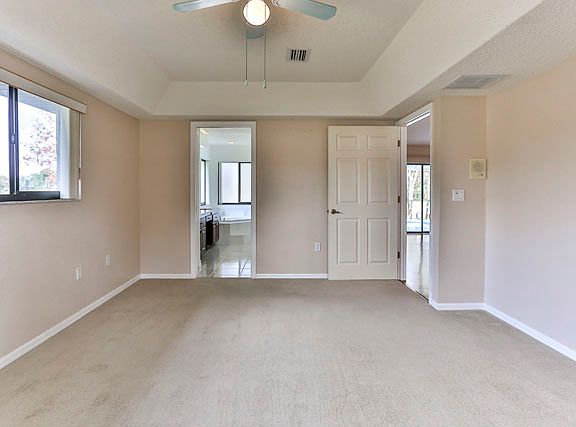 5th image of 129 Forest Wood Ct