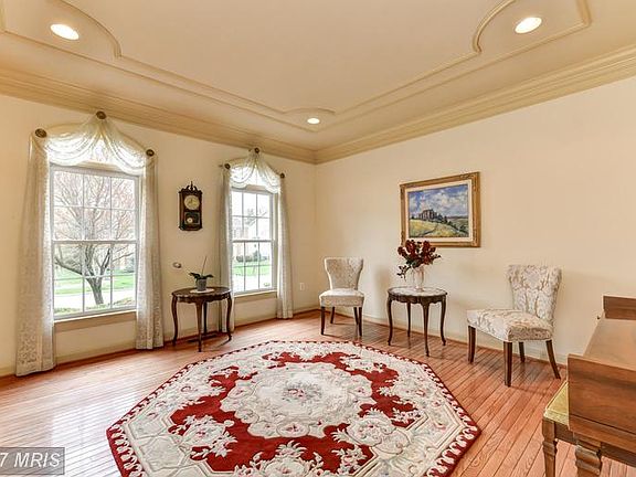 4th image of 5414 Grist Mill Woods Way