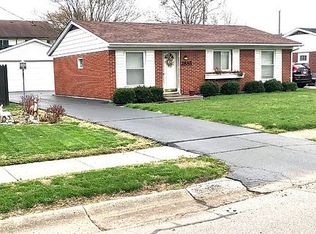 2885 12th St, Columbus, IN 47201