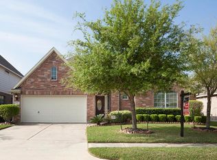 13506 Misty Shadow Ln, Pearland, TX 77584