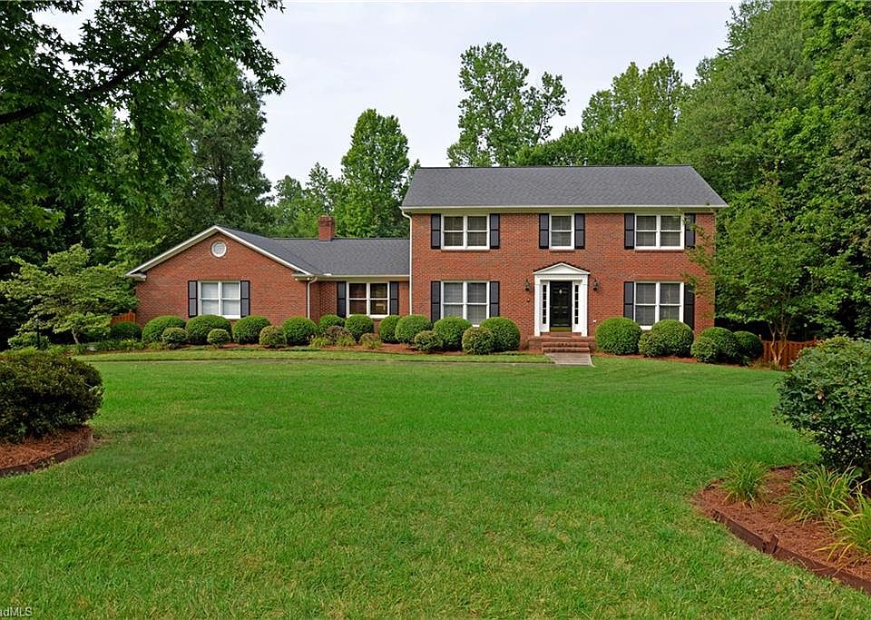 1st image of 805 Blanton Pl