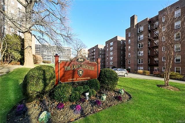 1st image of 50 N Broadway APT 6G