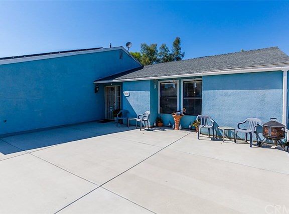 3rd image of 43360 Mayberry Ave