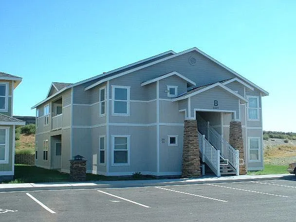6005B Chapel Hill Blvd #201 — Photo 1