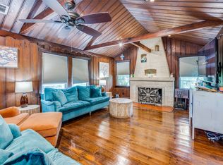 7024 Edgemere Pl, Lake Worth, TX 76135