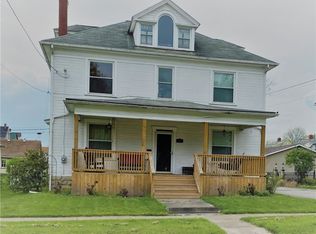 427 N Market St, East Palestine, OH