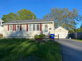 12 Hiawatha Ave, Essex Junction, VT 05452