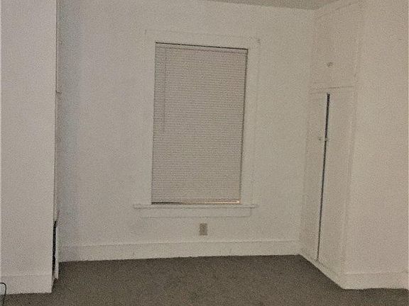 4th image of 2607 W Gadsden St