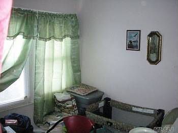 2nd image of 11831 153rd St