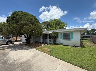 4641 Carson St NE, Saint Petersburg, FL 33703