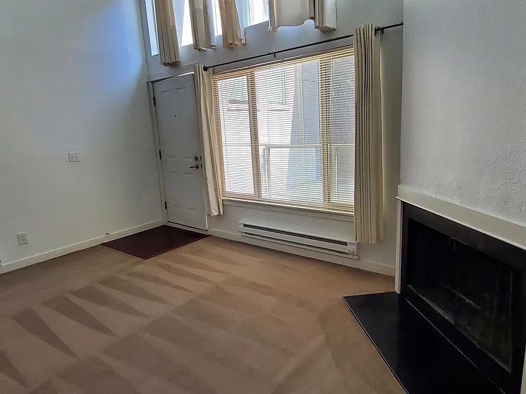 7309 Sand Point Way NE #B723B723 — Photo 2