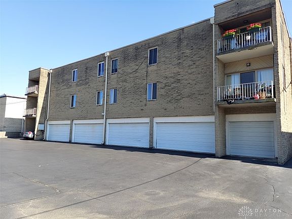 3rd image of 3101 Valerie Arms Dr #2C