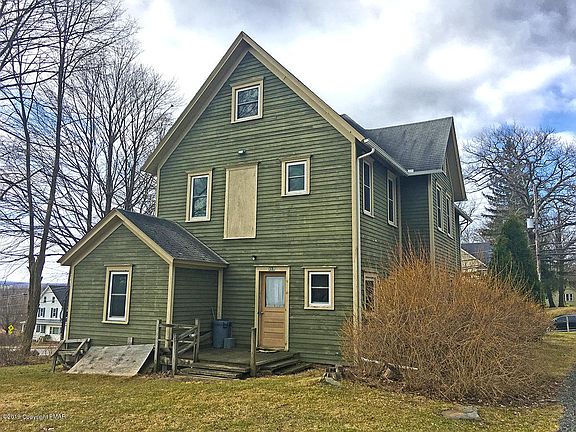 4th image of 1393/1395 Pocono Blvd
