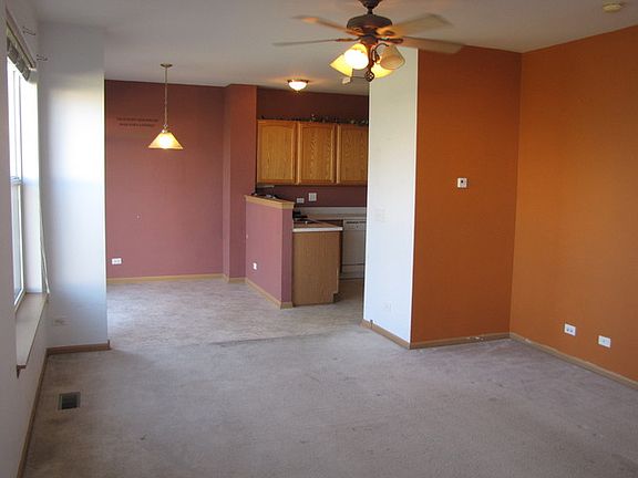 5th image of 1500 Waterside Dr #303-3