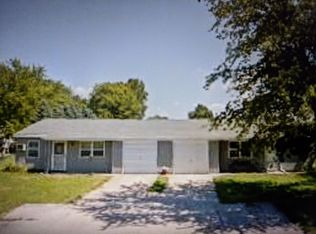 3911 Victoria Ct, Saint Joseph, MI 49085