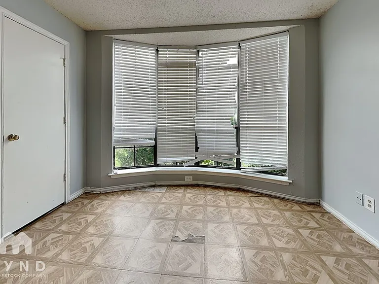 11809 Garden Terrace Dr — Photo 13