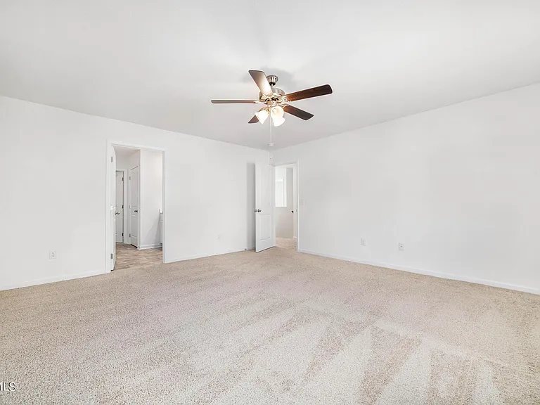 693 Barley Loop — Photo 34