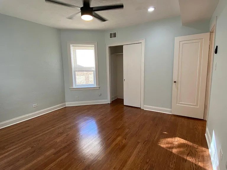 5739 N Francisco Ave #2 — Photo 23