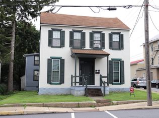 1401 W Main St APT 1, Ephrata, PA 17522
