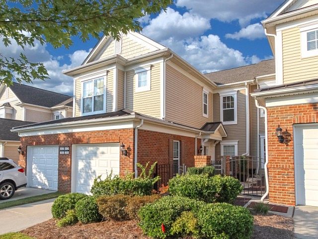 1st image of 44429 Oriole Dr Unit 201