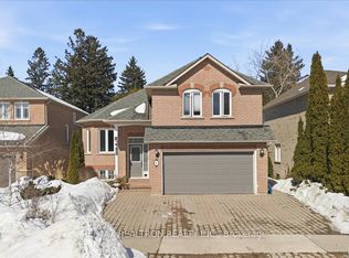 28 Headwater Cres, Richmond Hill, ON L4E 4G1