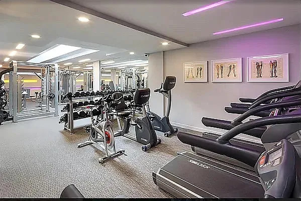 Rented by Corcoran | media 11