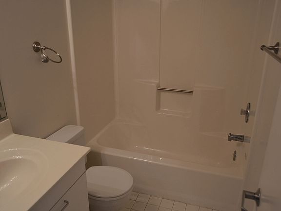 5th image of 2125 Beach Village Ct APT 101