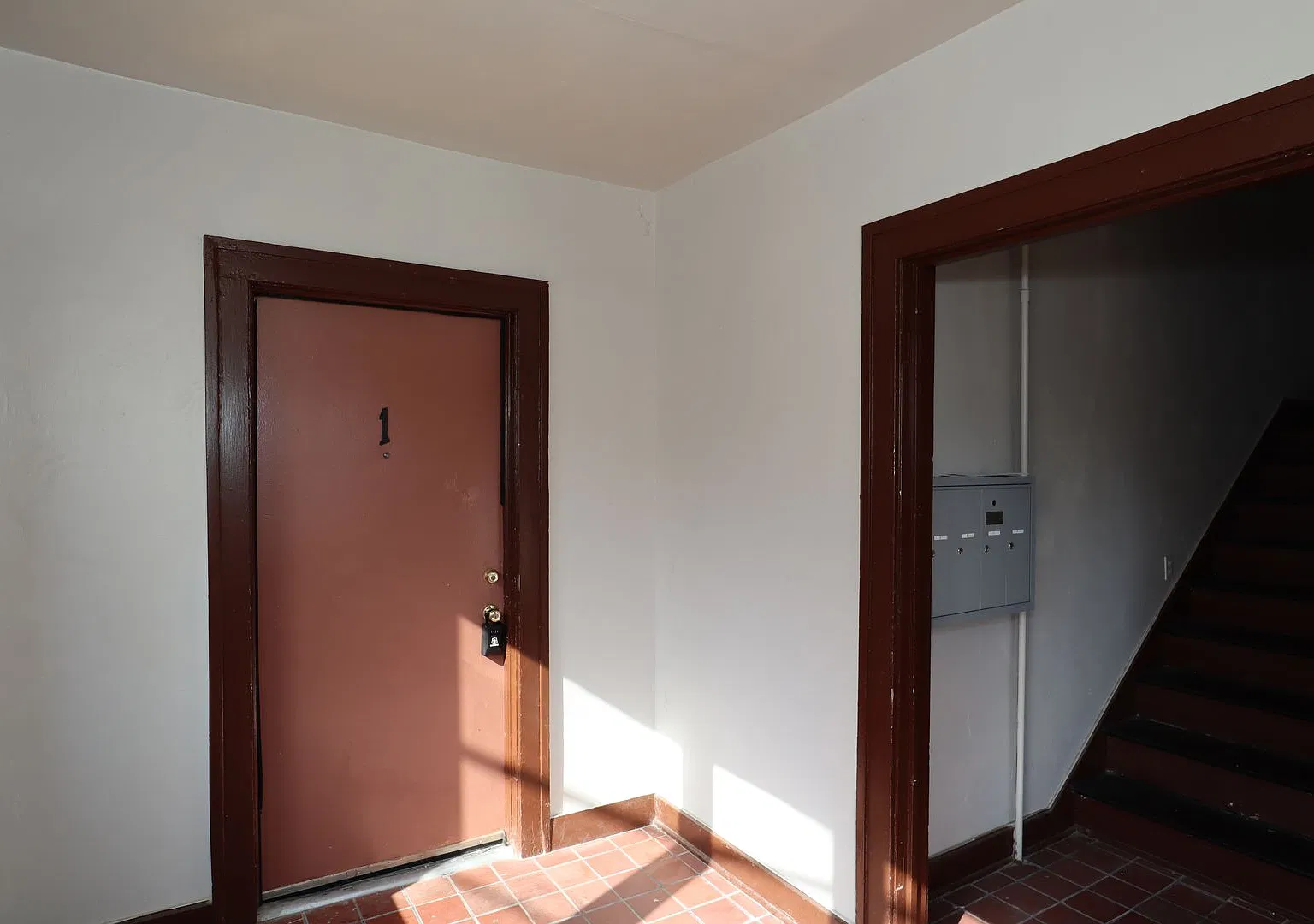 1 bed, 1.0 bath, 775 sqft, $625 — Photo 3