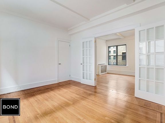 5th image of 140 W 55th St APT 8D