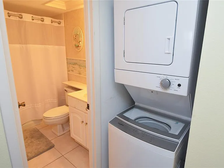 18650 Gulf Blvd #305 — Photo 41