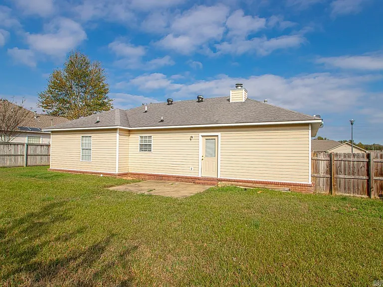 17 Azalea Dr — Photo 21